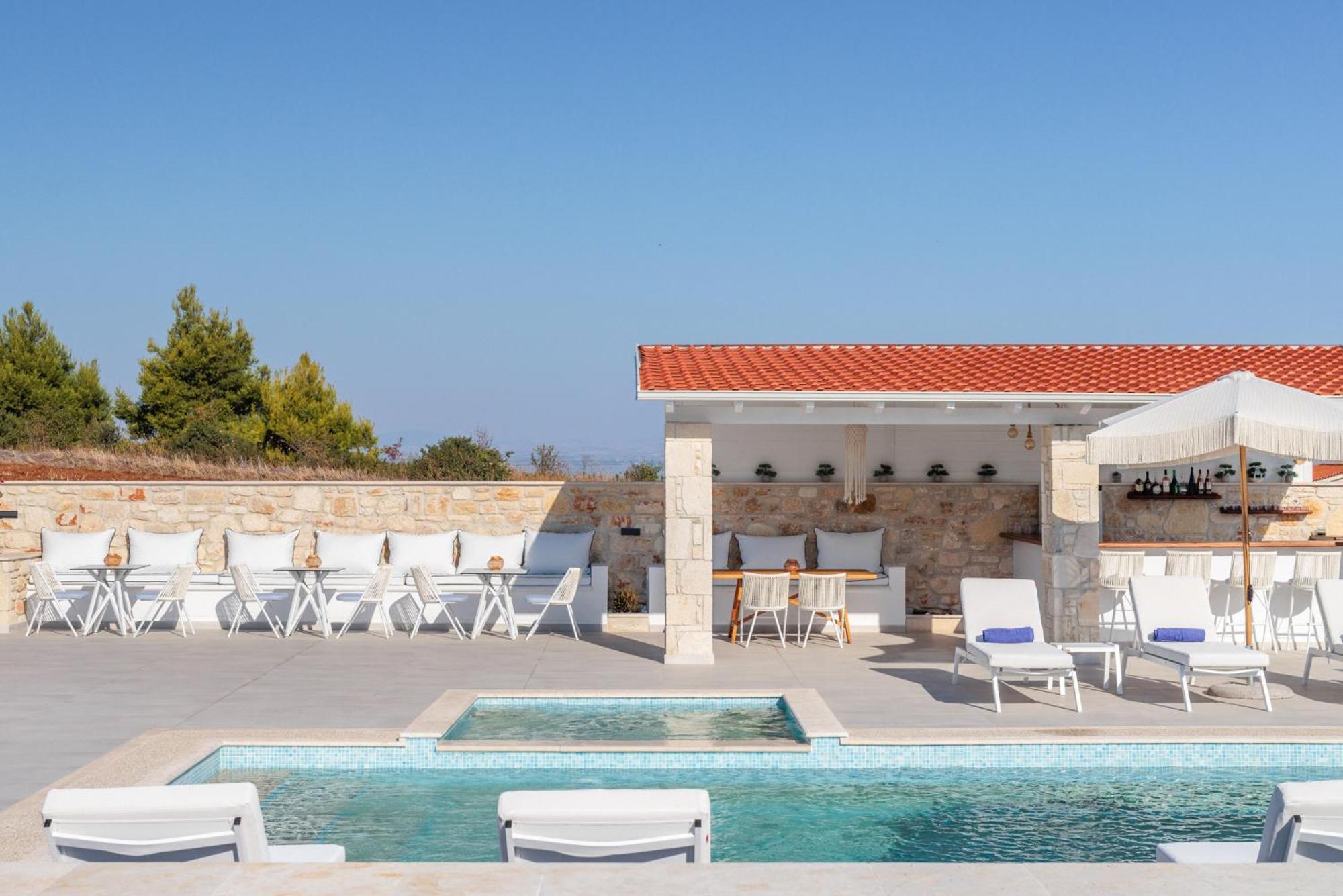 Anna Mare Luxury Apartments Afytos Eksteriør billede