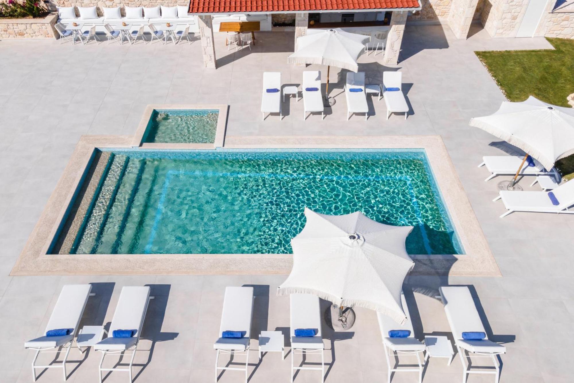 Anna Mare Luxury Apartments Afytos Eksteriør billede