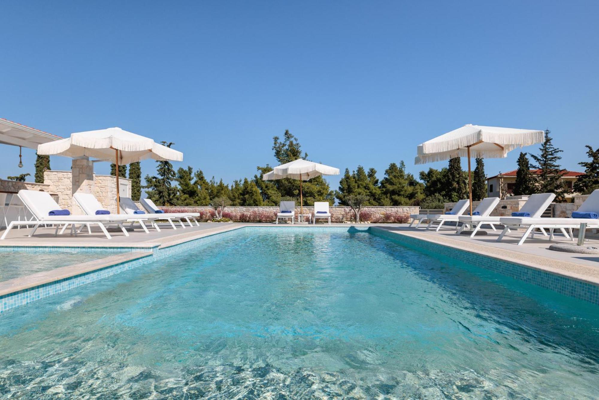 Anna Mare Luxury Apartments Afytos Eksteriør billede