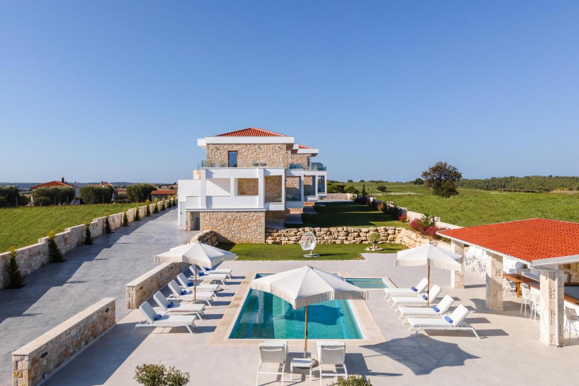 Anna Mare Luxury Apartments Afytos Eksteriør billede