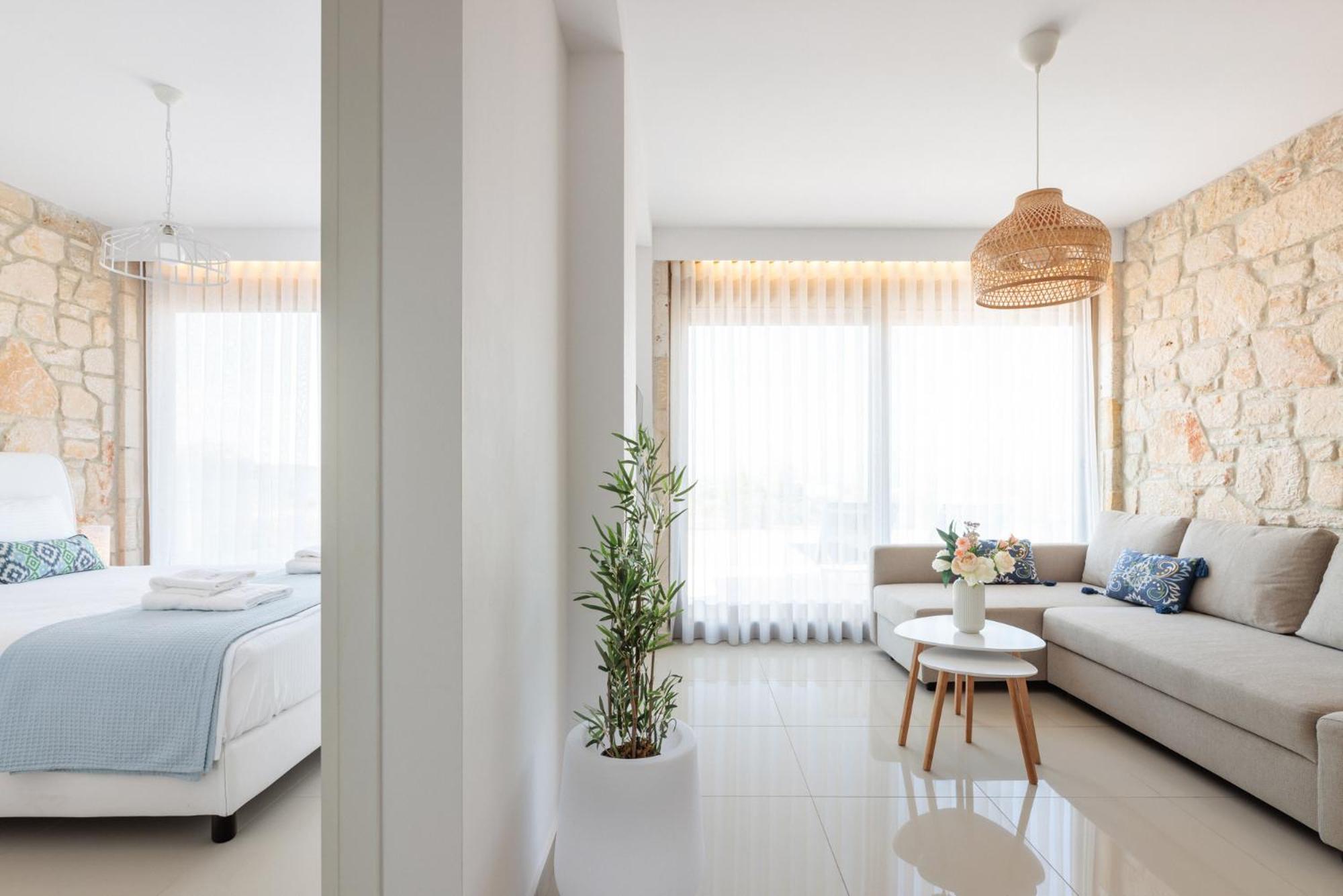 Anna Mare Luxury Apartments Afytos Eksteriør billede