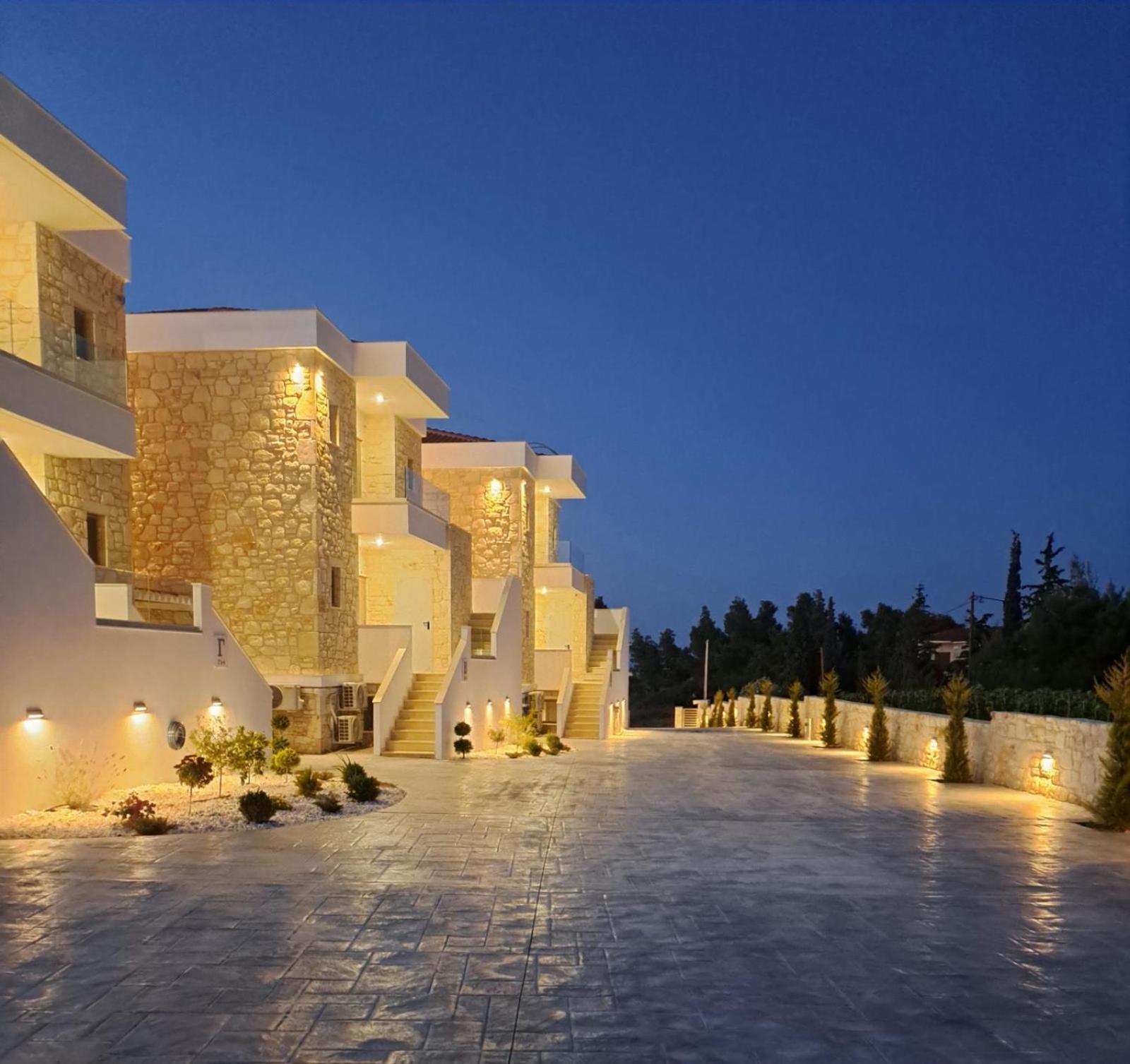 Anna Mare Luxury Apartments Afytos Eksteriør billede