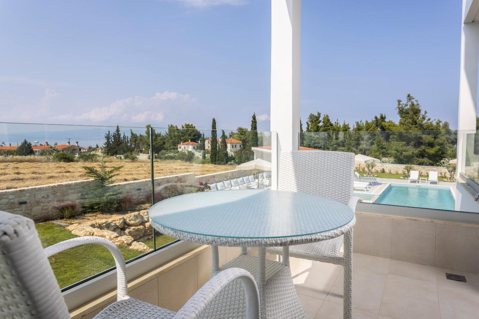 Anna Mare Luxury Apartments Afytos Eksteriør billede
