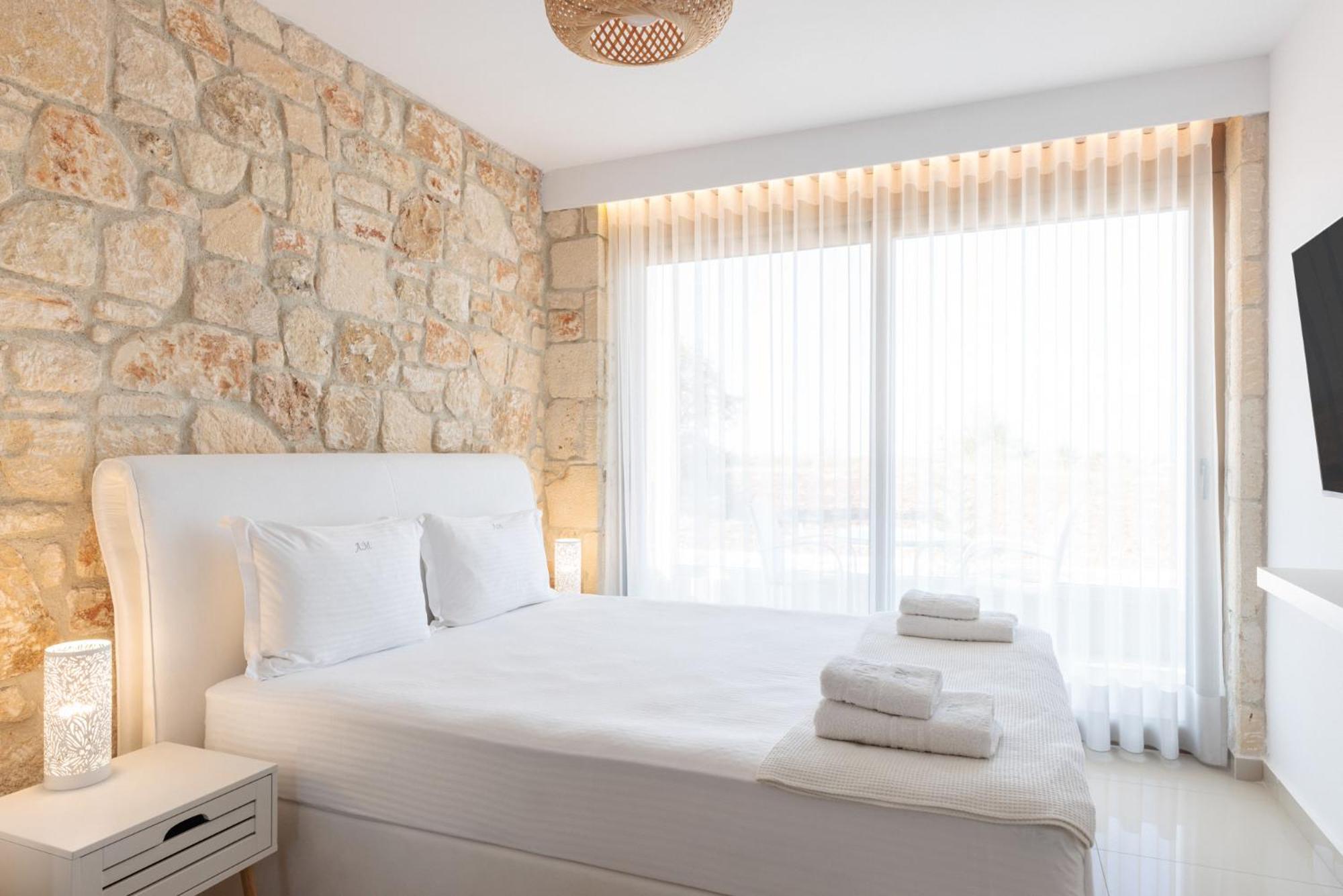 Anna Mare Luxury Apartments Afytos Værelse billede