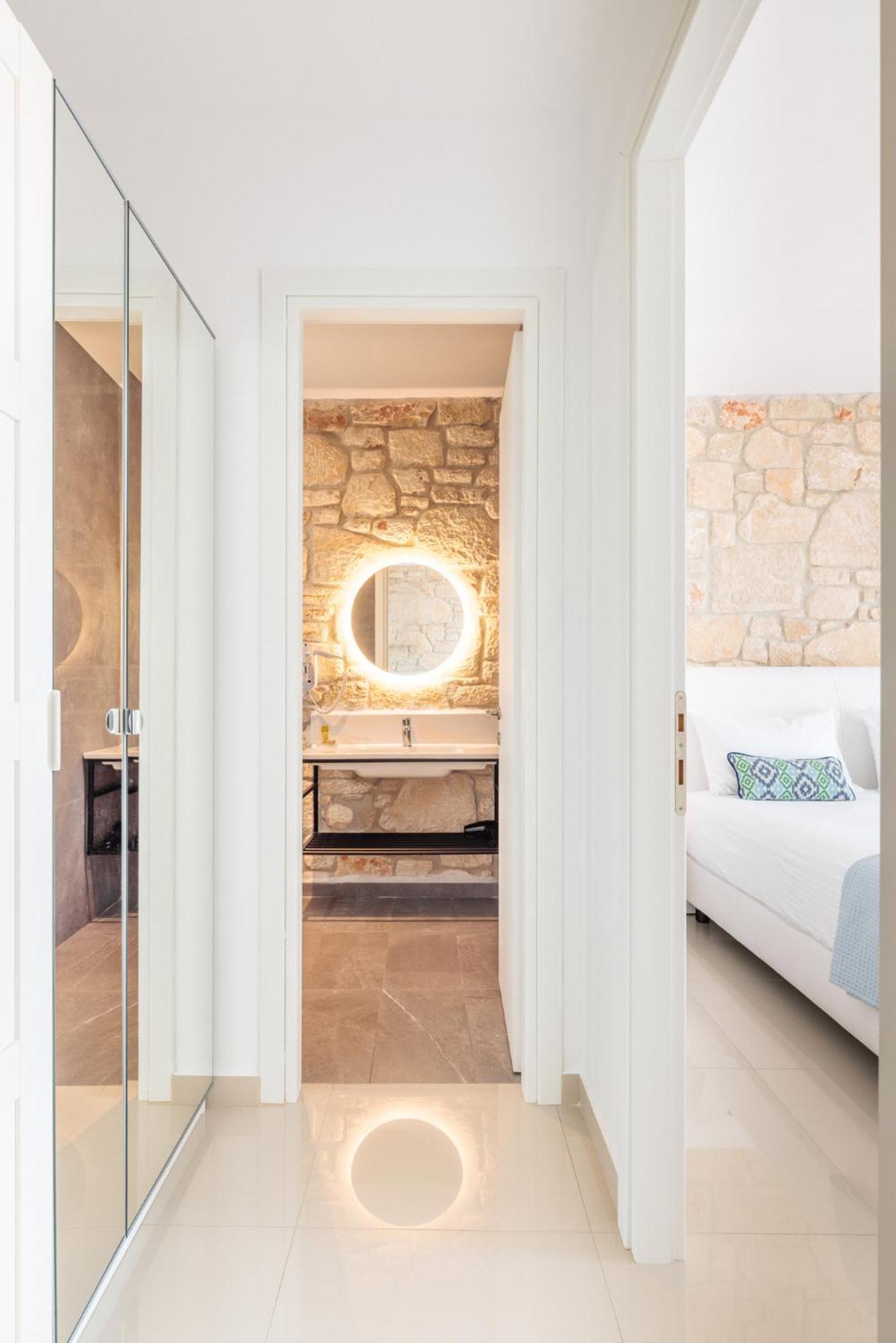 Anna Mare Luxury Apartments Afytos Værelse billede