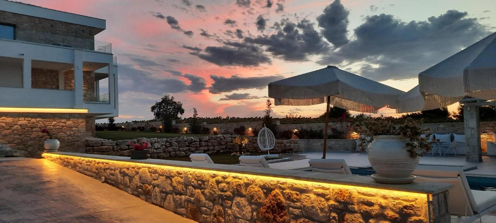 Anna Mare Luxury Apartments Afytos Eksteriør billede
